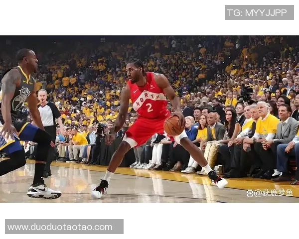 莱昂纳德缺席引发争议快船队遭联盟正式警告措施