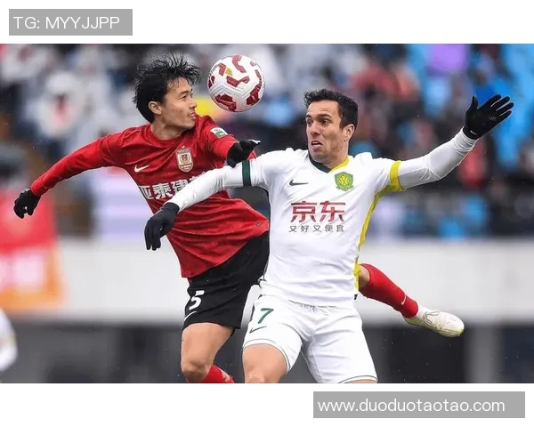 长春亚泰与富力激战正酣比分揭晓引发球迷热议